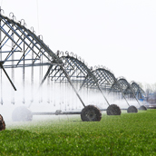 农业喷淋灌溉